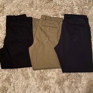 Gently Used Dockers Athletic Fit 36x29 (3 pair)
